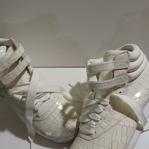 Reebok, Hightop, Tennis Shoe, White, Size 8,
